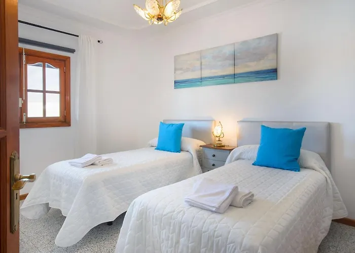 Titan Villa Tinguaton